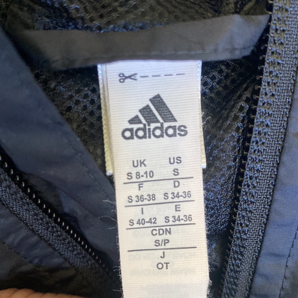 Adidas Windbreaker Size Small. Euc - image 5